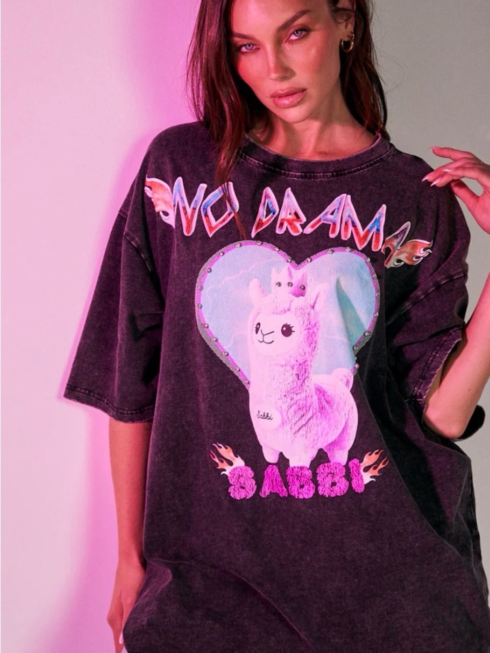 No Drama Llama Graphic Tee - Black